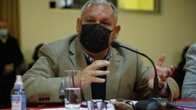 Gobernador Mundaca celebró propuesta constituyente que garantiza el derecho al agua