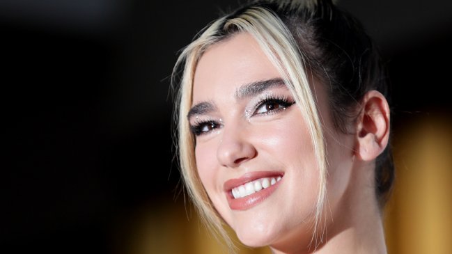 Dua Lipa confirma concierto en Chile para 2022