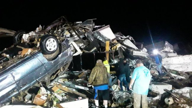 Peligro de tornados se mantiene en EE.UU, tras más de 70 fallecidos en Kentucky