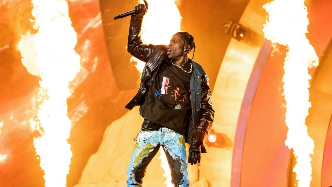 Aseguran que Travis Scott fue retirado de Coachella 2022 tras trágico show
