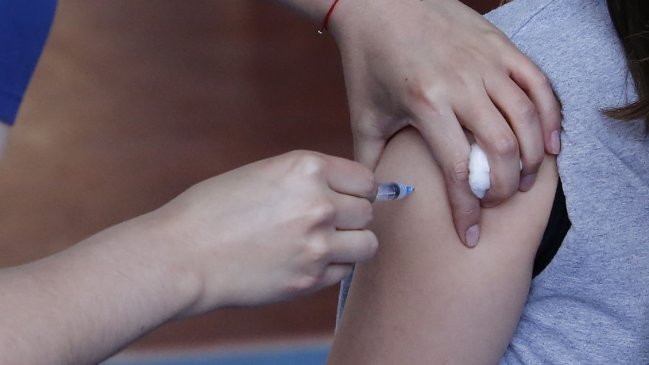  ISP autorizó aplicar la vacuna Pfizer a niños mayores de 5 años  