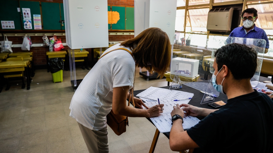 [Fotos] Chilenos en Argentina acudieron a votar durante la segunda ...