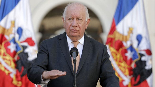 Lagos llama a futuros Gobierno y oposición a 