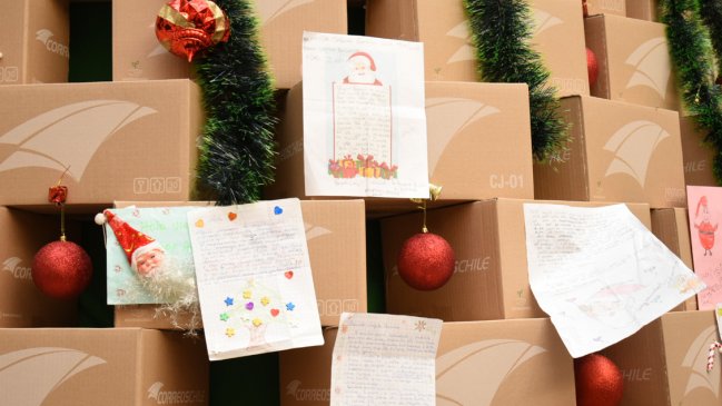  Correos extiende su campaña navideña: Hay menos de la mitad de las cartas apadrinadas  