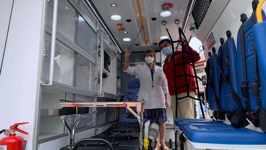 Hospitales de la Región de Coquimbo reciben cinco ambulancias