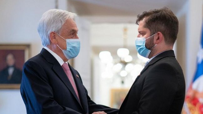 Qué se dijeron los Presidentes Piñera y Boric en su primer cara a cara presencial en La Moneda
