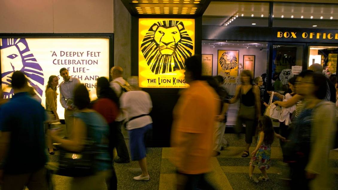 Broadway cancela más de 10 espectáculos debido a aumento de casos de Covid-19 en Nueva York