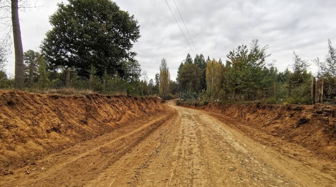 MOP licita pavimentación de 11 kilómetros en tres caminos con difícil conectividad en Quillón