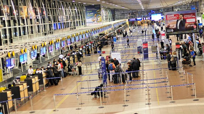 Once estudiantes de Talca dieron positivo al Covid-19 tras gira de estudio: Se sospecha de Ómicron