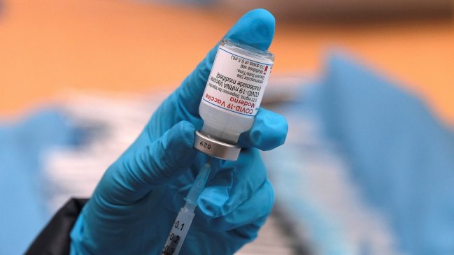 Francia registró por primera vez más de 100 mil contagios diarios de ...