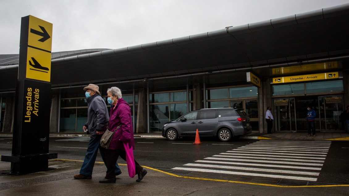 Niebla y desactivación de sistema provocaron que al menos seis vuelos no aterrizaran en el Biobío