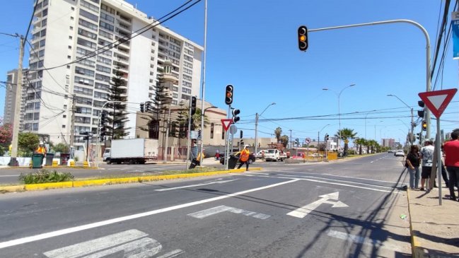 Habilitan semáforos en los tres cruces más peligrosos de Iquique