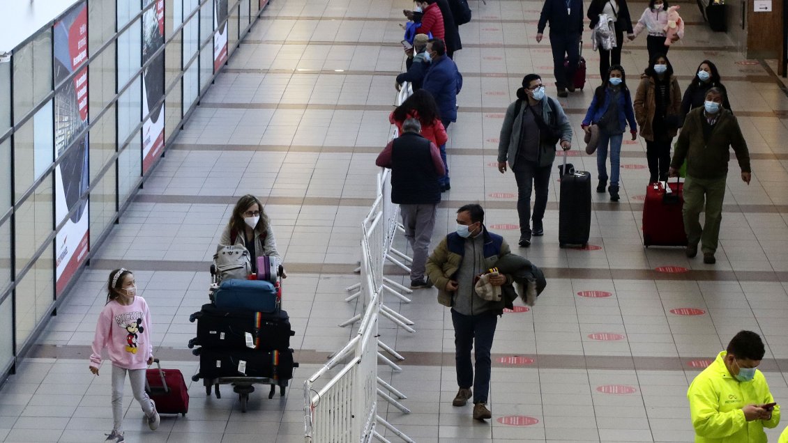 Confirman los dos primeros casos de la variante ómicron en Arica