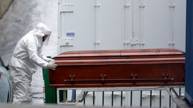 Tras 11 meses, el Covid dejó de ser la principal causa de muerte en Chile