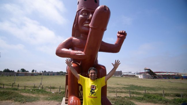   Estatua de indígena con el miembro erecto es la nueva atracción turística de Perú 