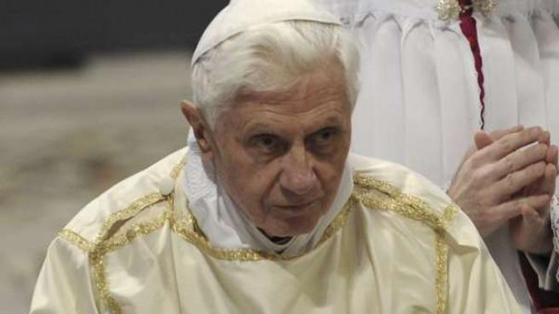 Benedicto XVI encubrió abusos cuando era arzobispo, según medios alemanes