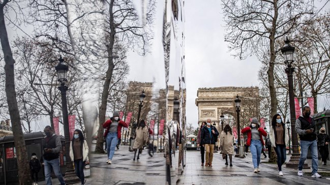 Francia identificó una nueva variante de covid denominada IHU