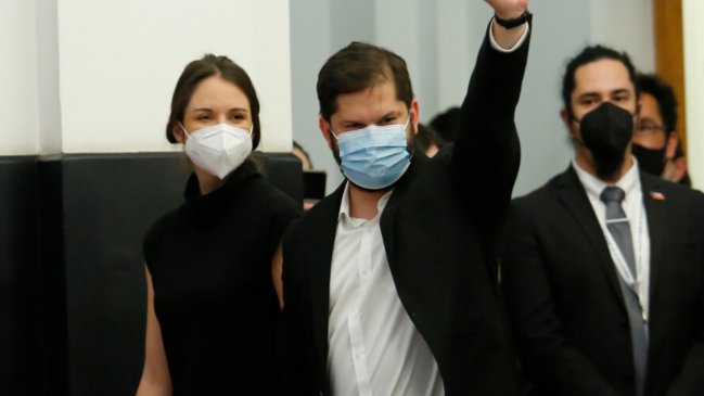 Tras descartar el departamento que arrienda y La Moneda, ¿dónde vivirá Boric?