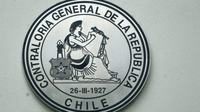 Contraloría dictaminó poner fin de contrataciones a honorarios que se desempeñen en el Estado