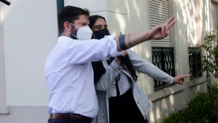  Gabriel Boric recibió a estudiante con TOC que logró puntaje nacional  