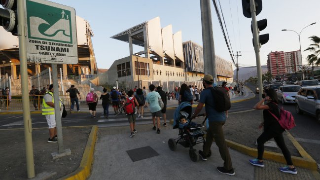 Chile aprendió: Académico destacó comportamiento ante riesgo de tsunami