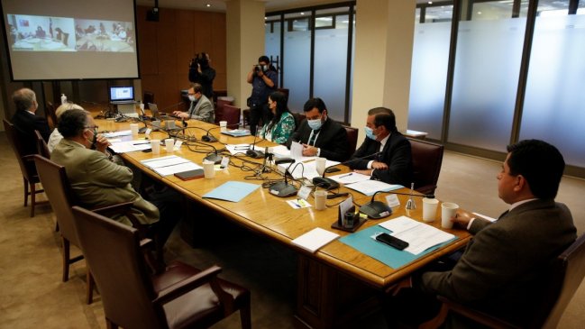 Comisión de Constitución del Senado votará este martes proyecto de indulto a presos del estallido social