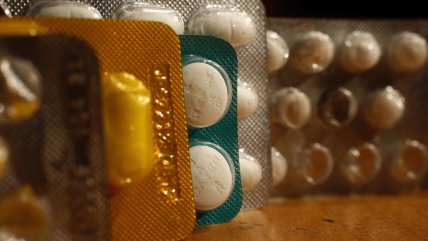  Autoridades buscan combatir el comercio ilegal de medicamentos  