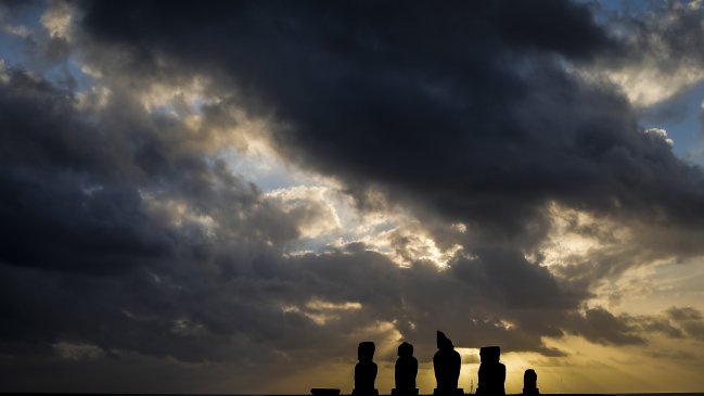 Isla de Pascua retrasó su apertura al turismo por alza de casos de Covid-19 en el continente