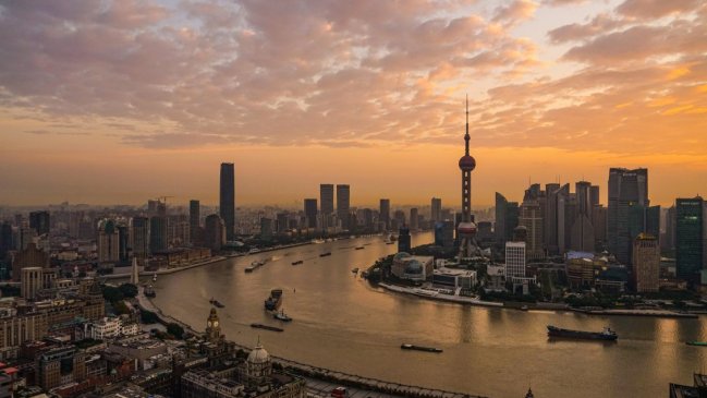 Shanghai registra crecimiento récord en comercio exterior en 2021