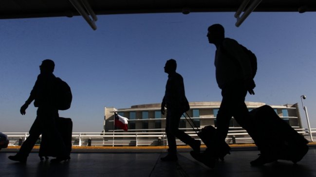   Corte Suprema autorizó ingreso a Chile de seis haitianos retenidos en el aeropuerto 