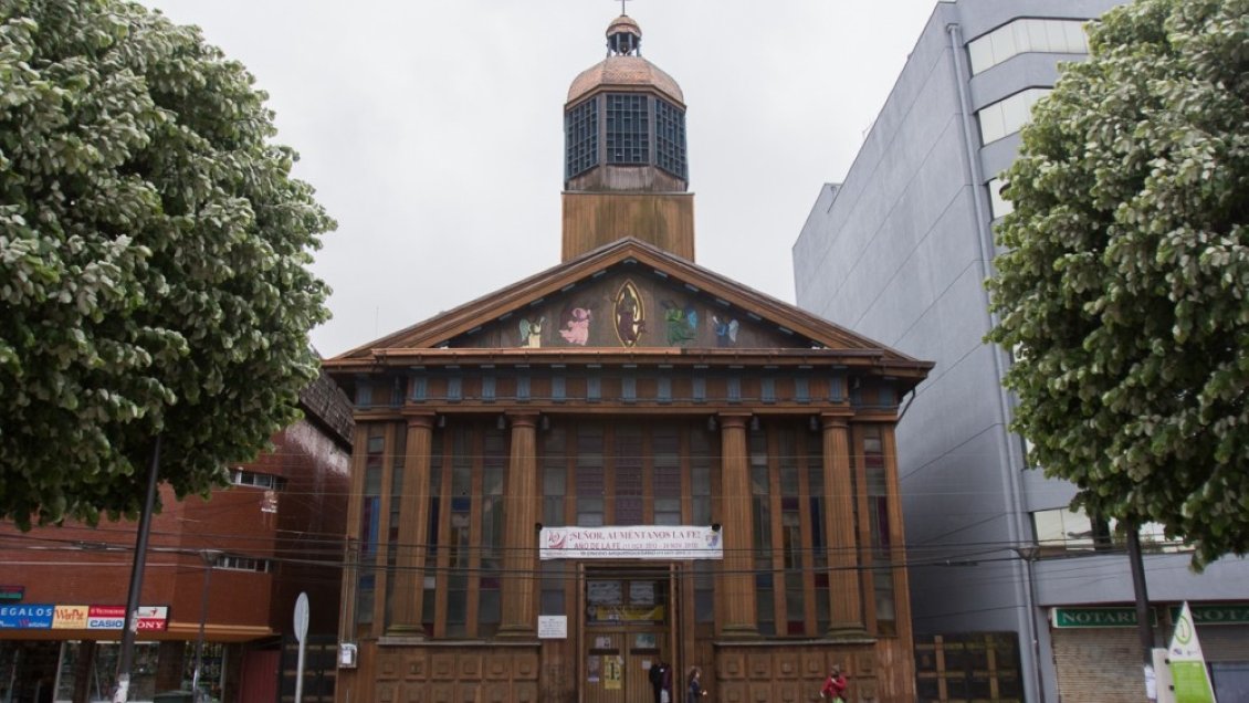 Vaticano confirmó dimisión clerical de presbítero de Puerto Montt acusado de ser prestamista