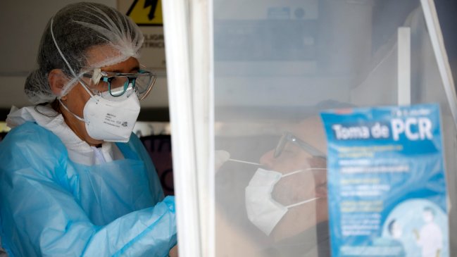 Chile vuelve a rozar los 30.000 casos de Covid en un día y marca nuevo récord