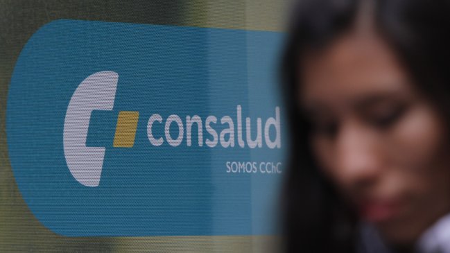 Isapres dijeron que 2021 fue su peor año de la historia, con 137 mil millones de pérdidas