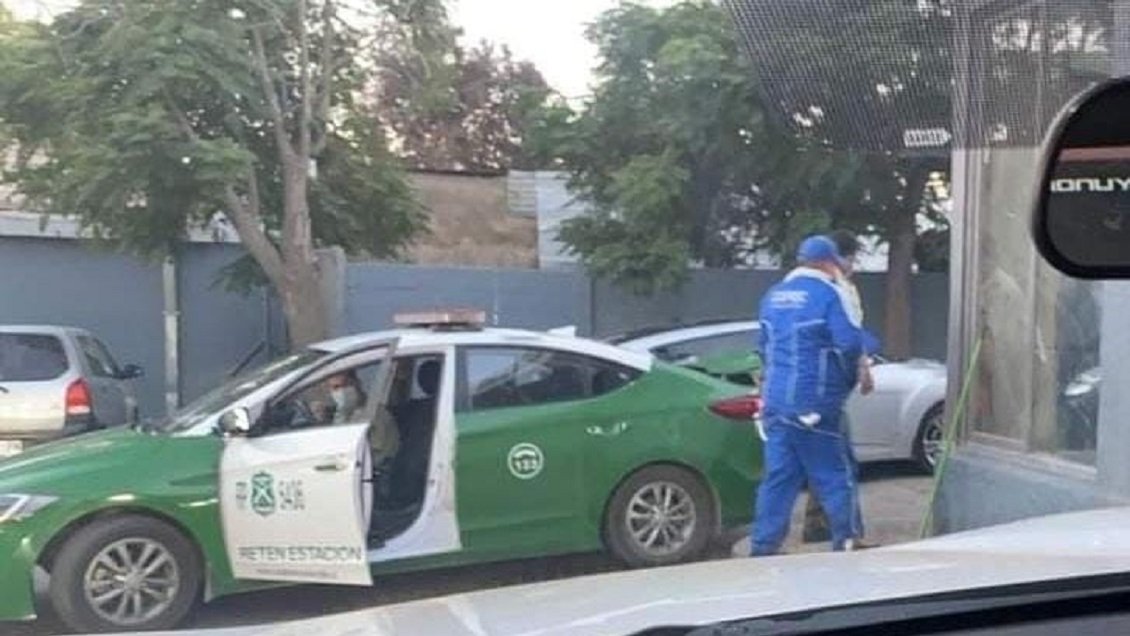 Delincuente asaltó servicentro en Cauquenes y robó camioneta para darse a la fuga