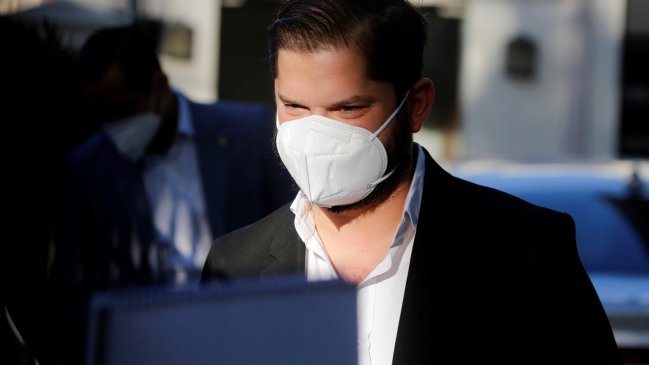 Encuesta Cadem: Delincuencia, orden público y narcotráfico deben ser prioridades de Boric