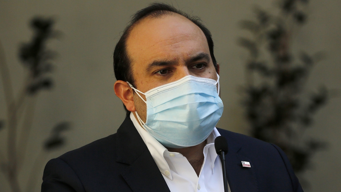 Subsecretario Pavez y las vacaciones de 19 ministros: 