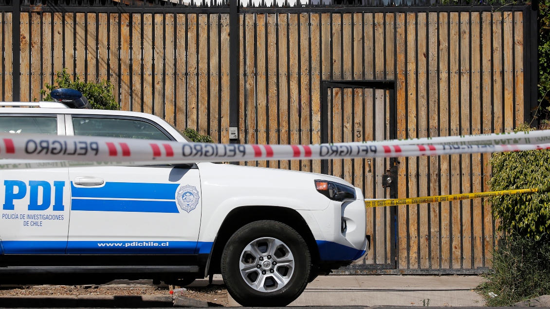 Portonazo en Las Condes: Conductor fue atacado con un destornillador