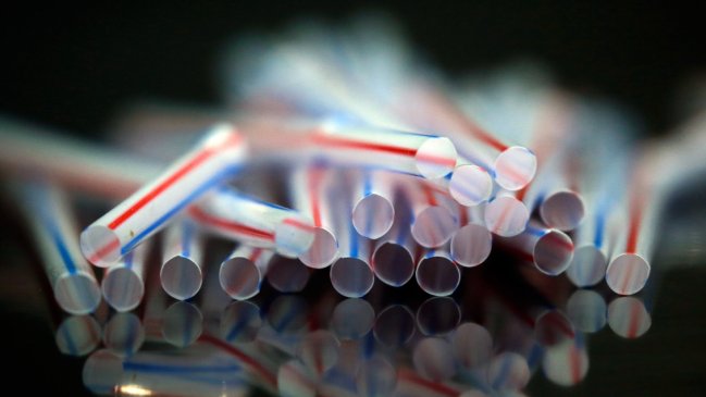 Adiós bombillas y envases: Restoranes, cafés y deliverys se despiden del plástico y el plumavit