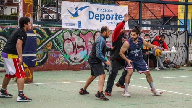 18 equipos participan en Torneo de Básquetbol organizado por la Municipalidad de Punta Arenas