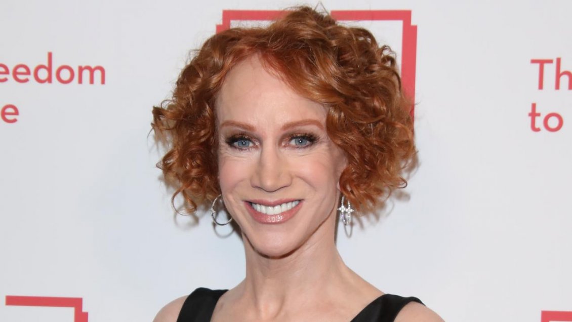 Kathy Griffin celebra estar libre de cáncer: 