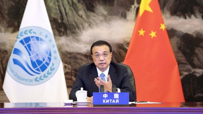 Premier chino llama a reunir sabiduría para mejorar trabajo del Gobierno