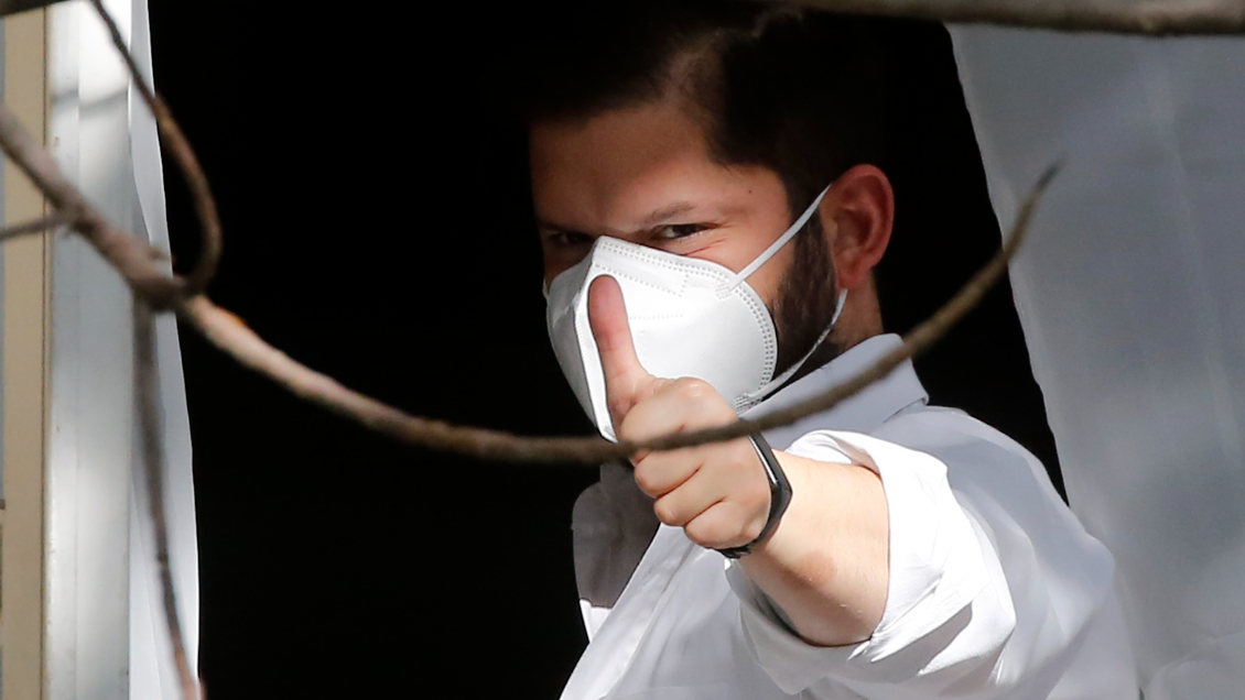 Boric elegiría como destino el Archipiélago Juan Fernández para sus vacaciones