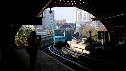  Metro: Hay espacio para avanzar en una extensión hasta el Aeropuerto de Santiago  