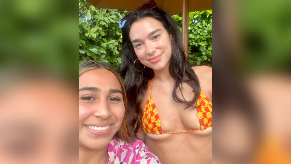Joven chilena se hace viral al sacarse foto con Dua Lipa en Miami