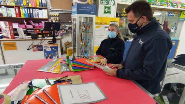 Punta Arenas: 12 mil alumnos de colegios municipales recibirán kit gratuito de útiles