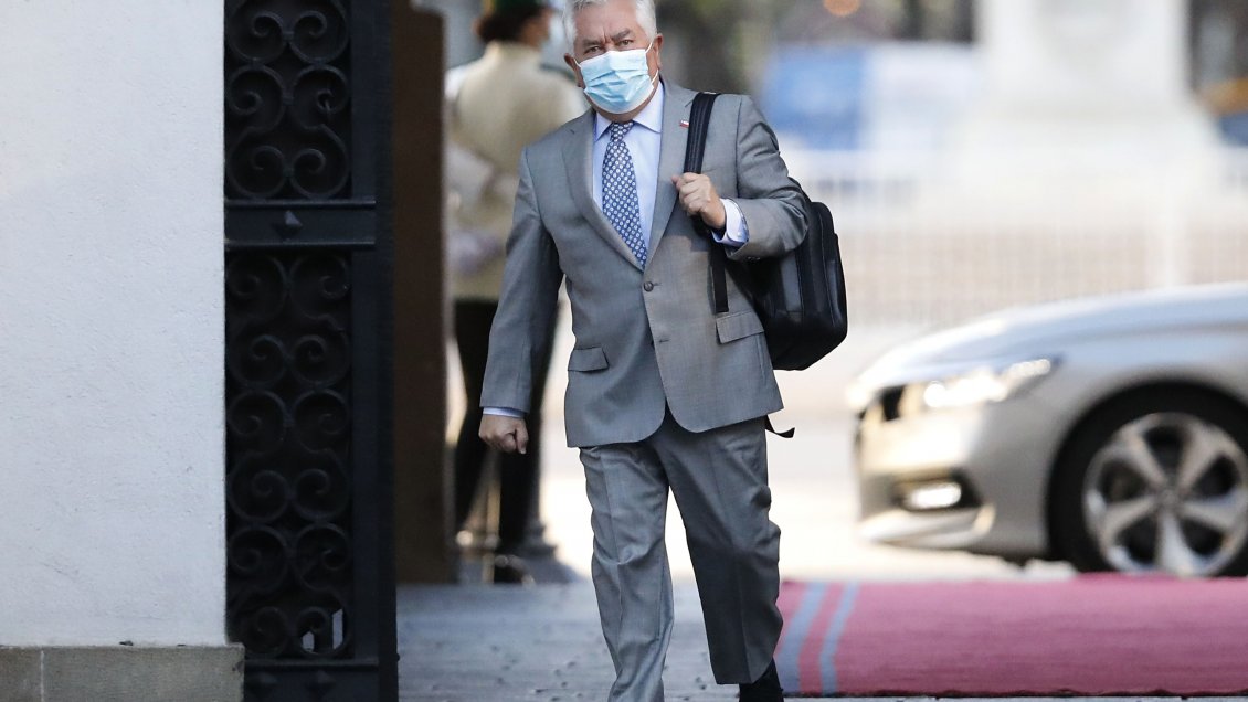 Minsal cree que ya pasó el peak de casos de la ola por Ómicron