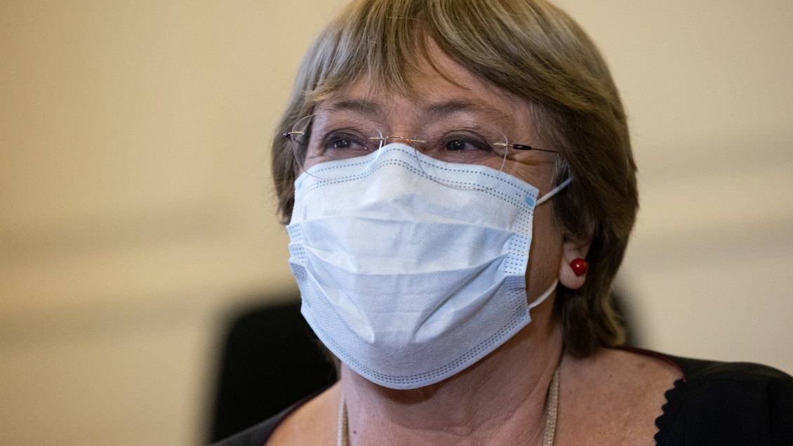 Bachelet llama a cesar hostilidades en Ucrania y teme violaciones de DDHH