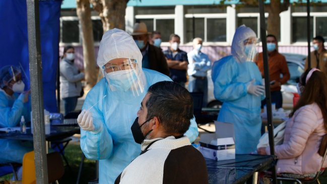 Chile reportó 224 fallecidos y 30.675 casos nuevos de Covid-19