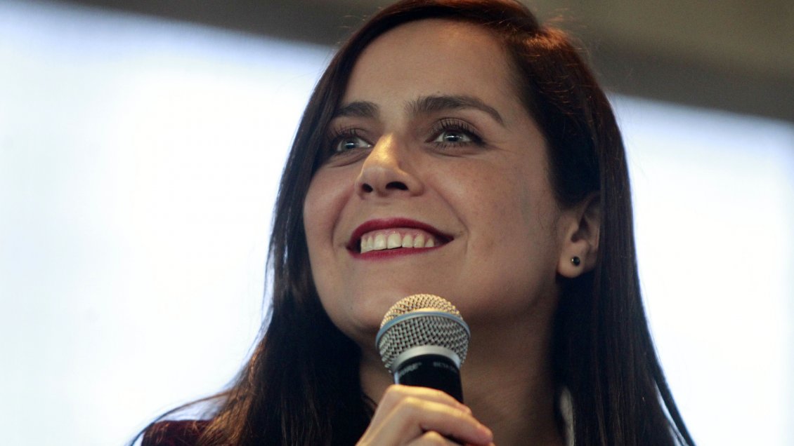 Natalia Valdebenito recibió 