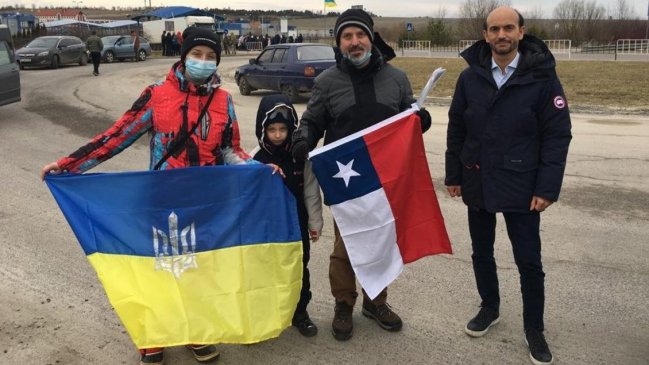  Cancillería informó que cinco familias chilenas fueron asistidas para dejar Ucrania  
